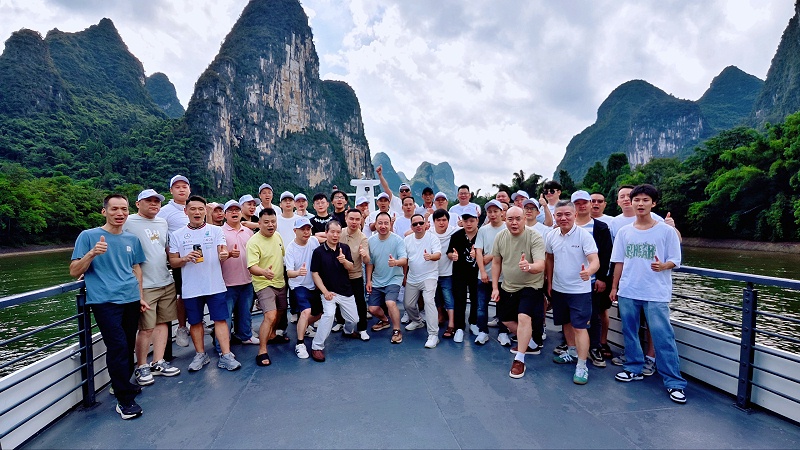 ffcddfb7f29d4453b87e0edf59e56735